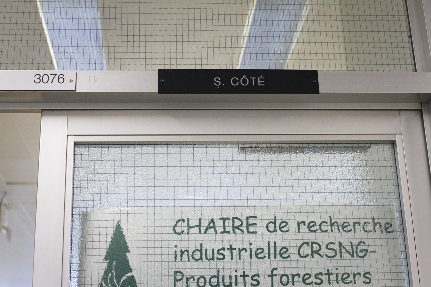 L’entrée du bureau de Steeve CÔTÉ.