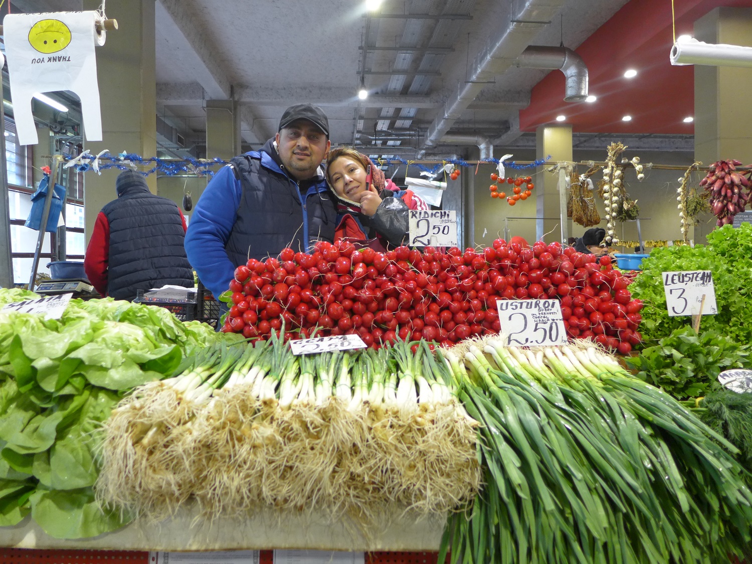 Au marché Obor, le plus grand marché de Bucarest.