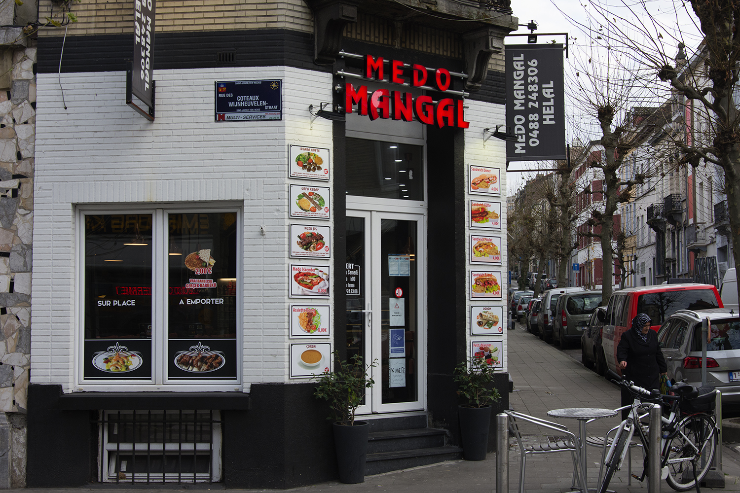 S’il n’y avait pas le nom de la rue, on pourrait se croire sur les rives du Bosphore