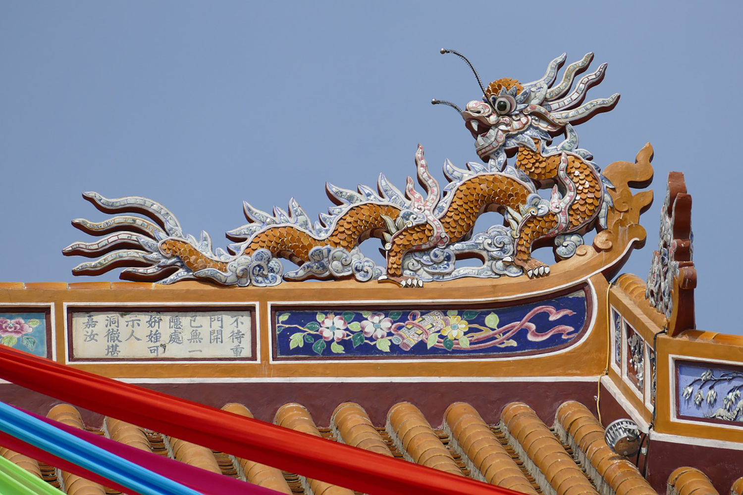 Sur les bâtiments du Palais Royal, on peut y voir de nombreux dragons, animal sacré symbole de puissance... ©pixabay creative commons CC0