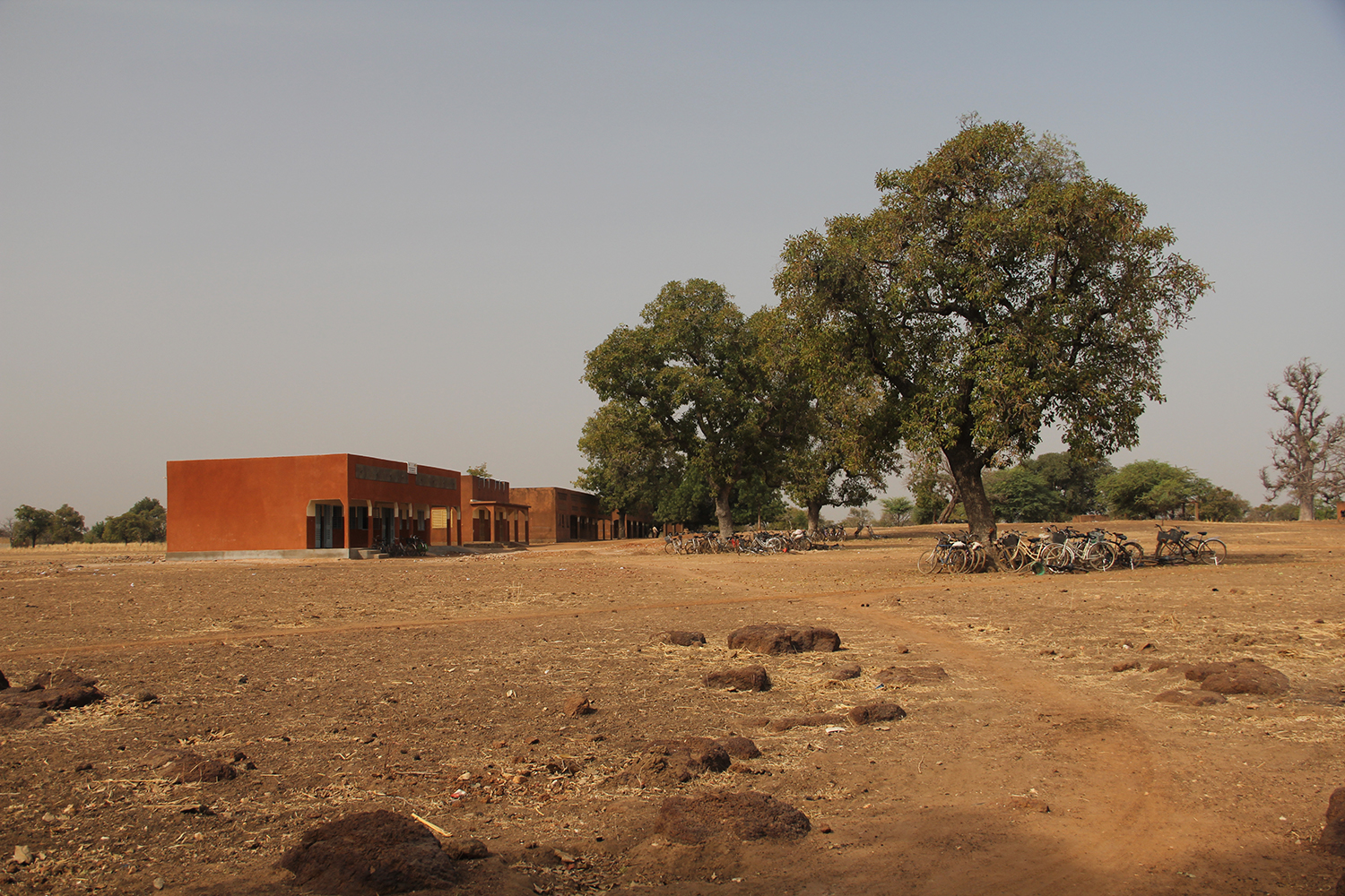 Vue d’un bâtiment du lycée de Niego.