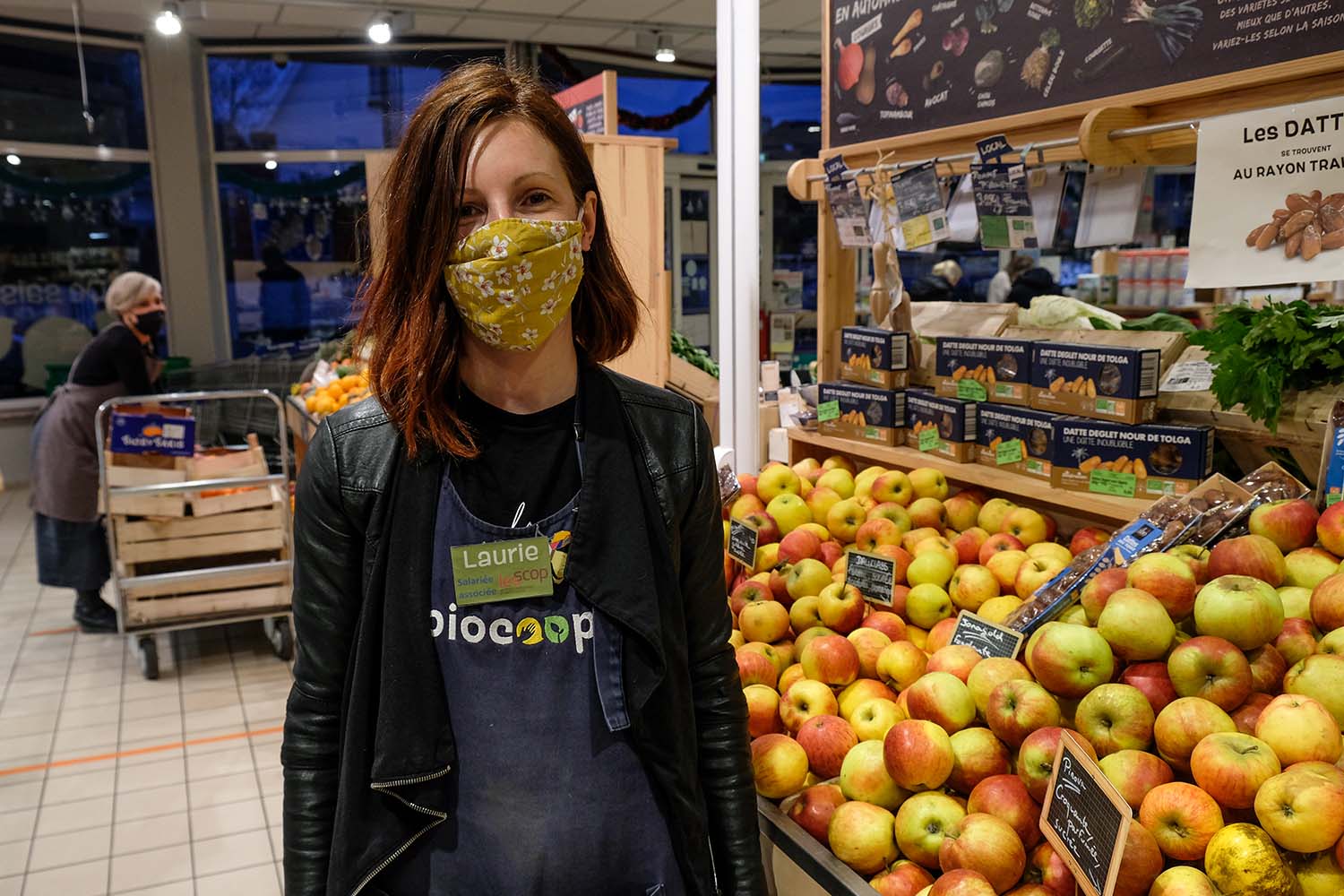 Portrait de Laurie, la responsable du magasin après l’interview © Globe Reporters