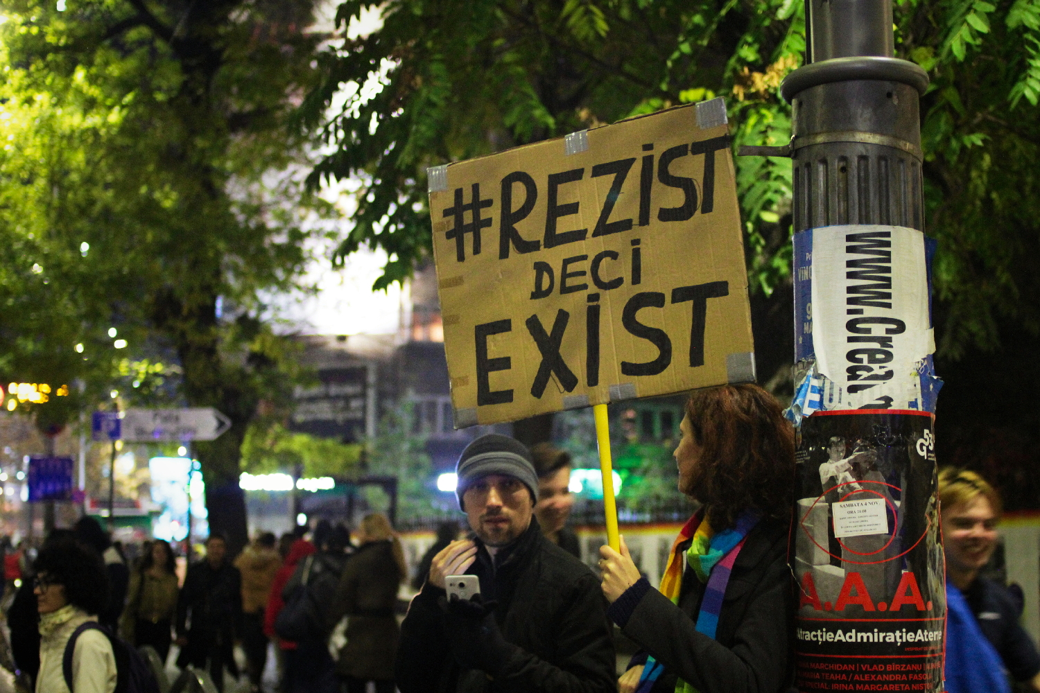 Les manifestations sont fréquentes à Bucarest. Ici, en novembre 2018 : « Résister c’est exister ».