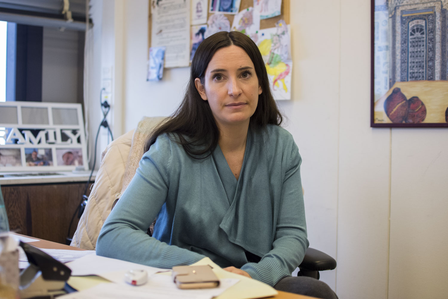 Corinne Torrekens dans son bureau de l’Université Libre de Bruxelles, campus de Solbosch à Ixelles, au sud de la capitale belge