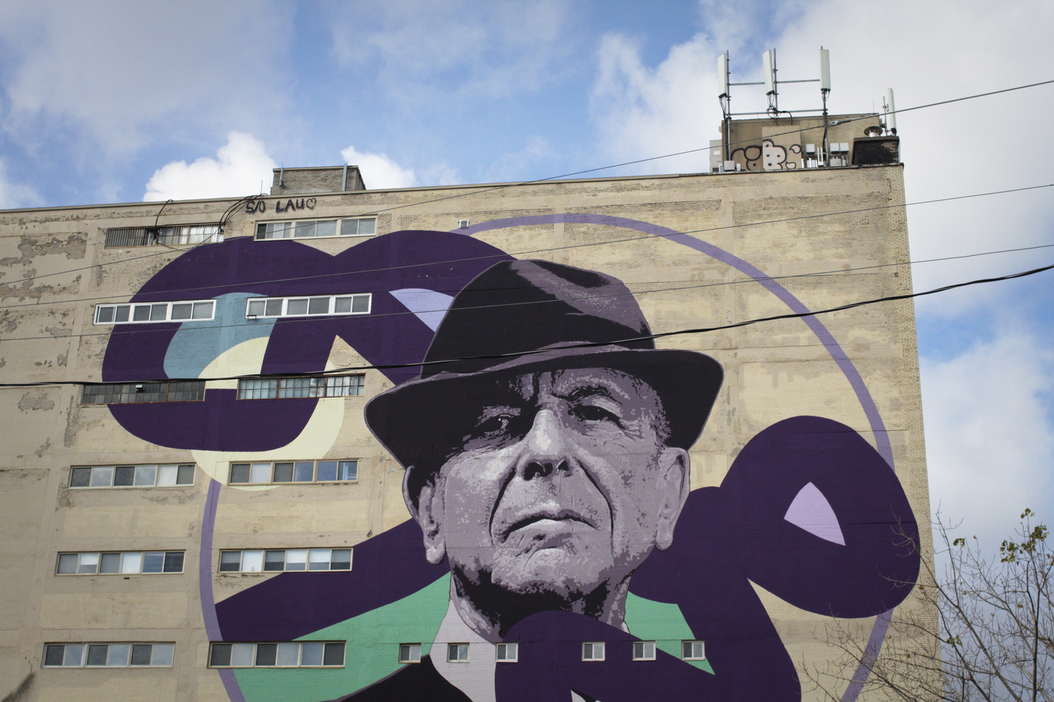 Portrait géant de Leonard COHEN.