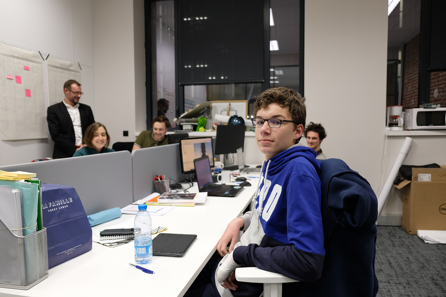 L’entreprise accueille régulièrement des stagiaires, comme ici Joseph, élève de troisième à Lambersart, à côté de Lille.