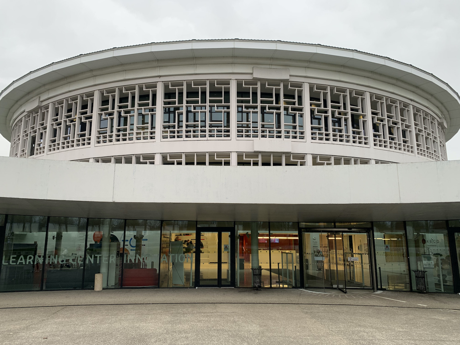 Un aperçu de la bibliothèque © Globe Reporters