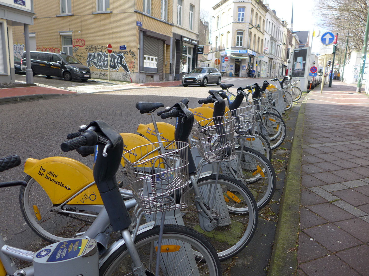 Le villo, c’est bon pour la santé, bon pour la planète et c’est le moyen le plus rapide pour se rendre au siège de EU-Logos, dans le quartier Etterbeek.