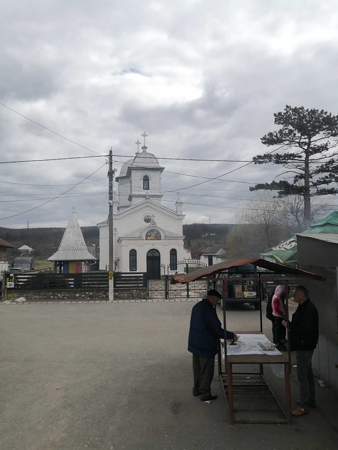 Vue de l’entrée du marché © Globe Reporters