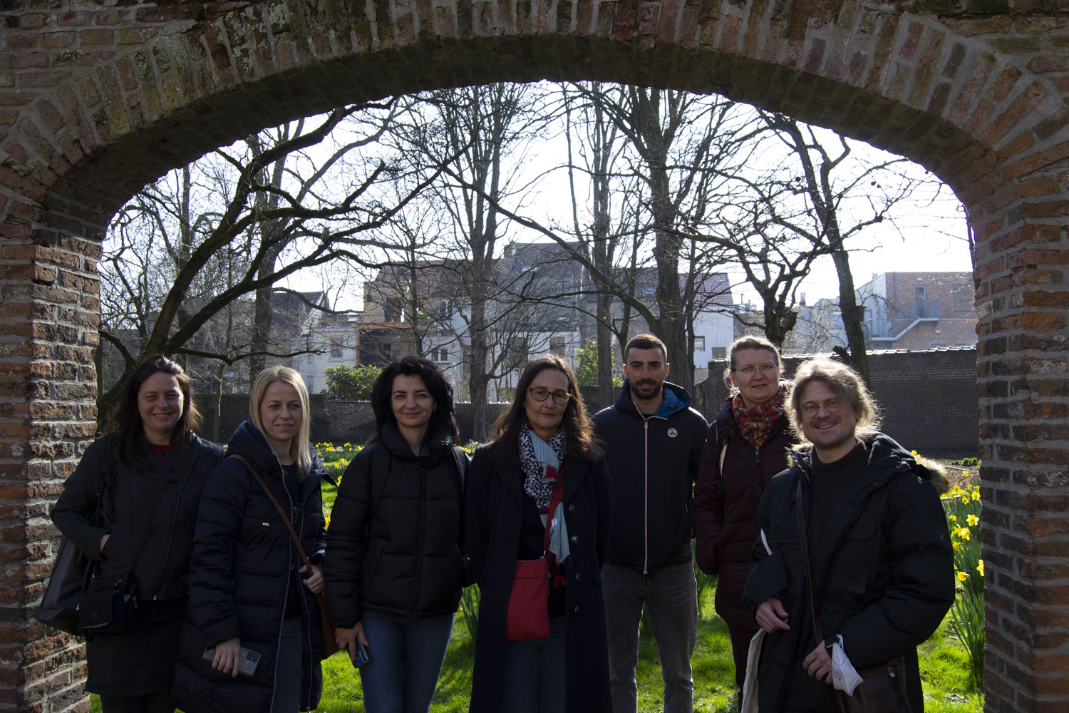 Le groupe d’enseignants en mobilité à Bruxelles, accompagné par François-Xavier LAVENNE, directeur de la fondation Maurice CARÊME © Globe Reporters