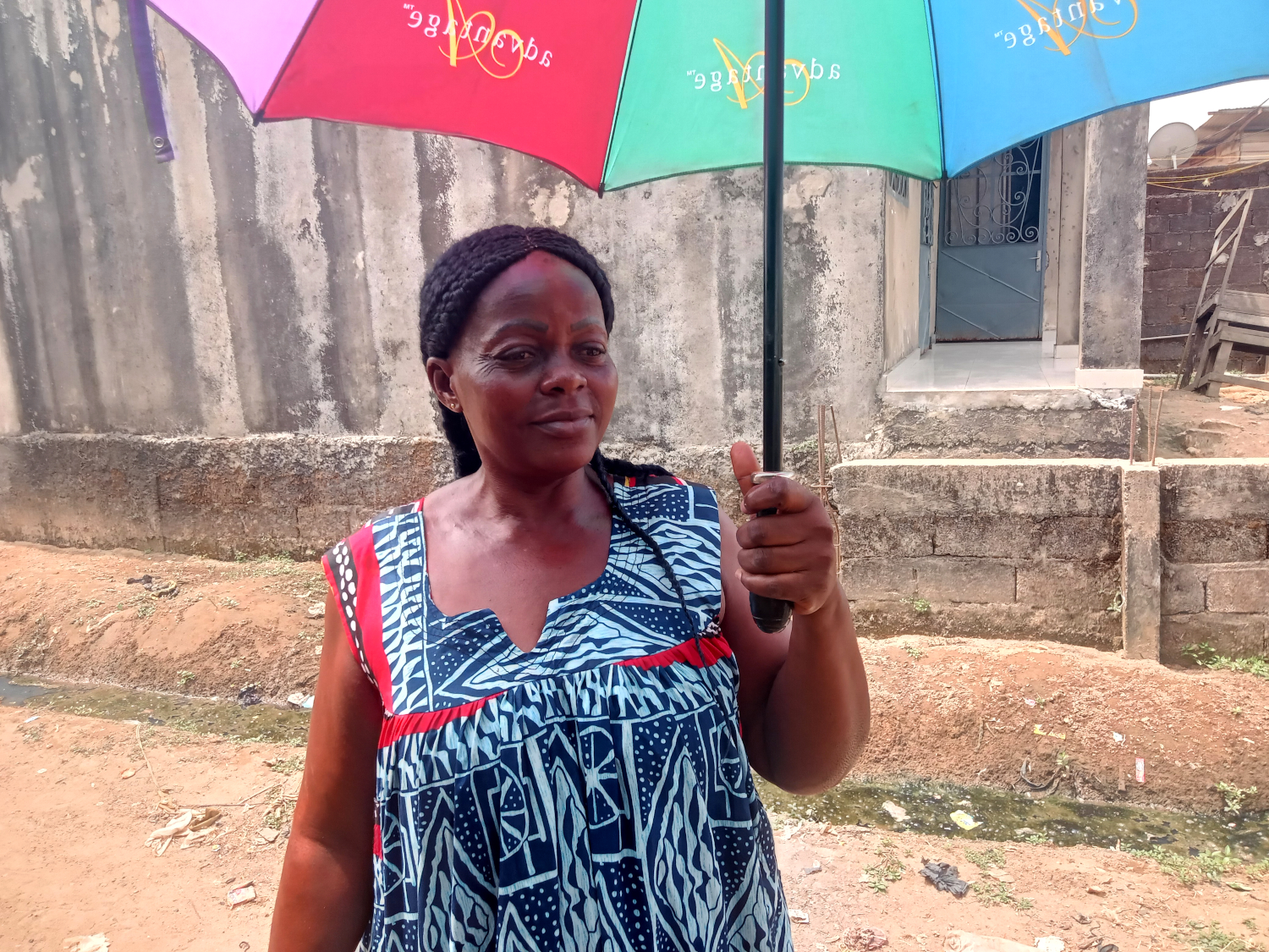 Comme Marie-Claire, sa voisine, Madame ELÉ se sent abandonnée par les pouvoirs publics © Globe Reporters