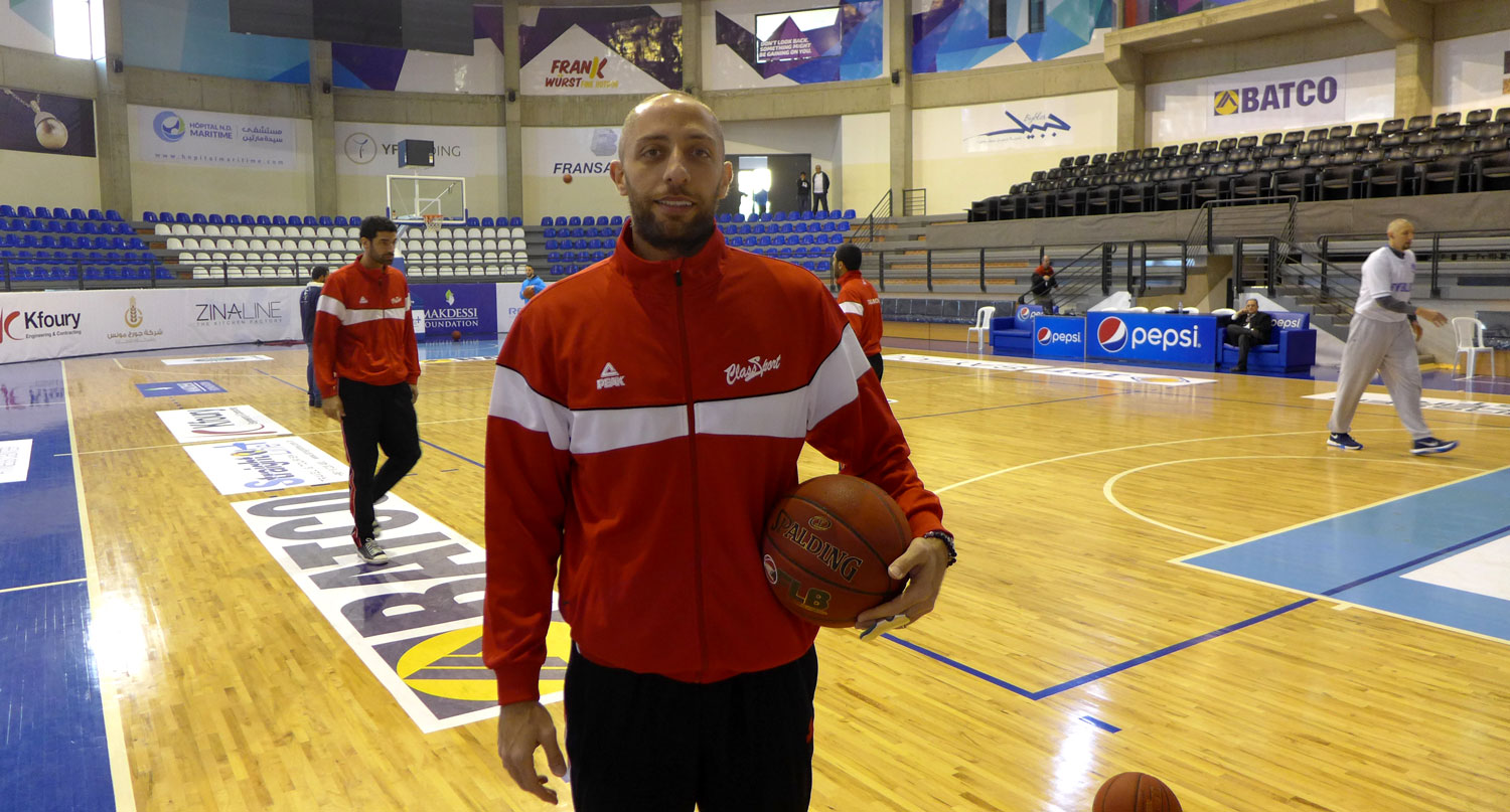 Mohammed au sein de l’arène de Byblos, juste avant le match.