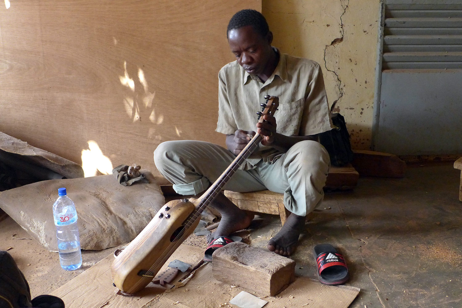 Tous les artisans de Bara Gnouma sont des griots et de très bons artisans.