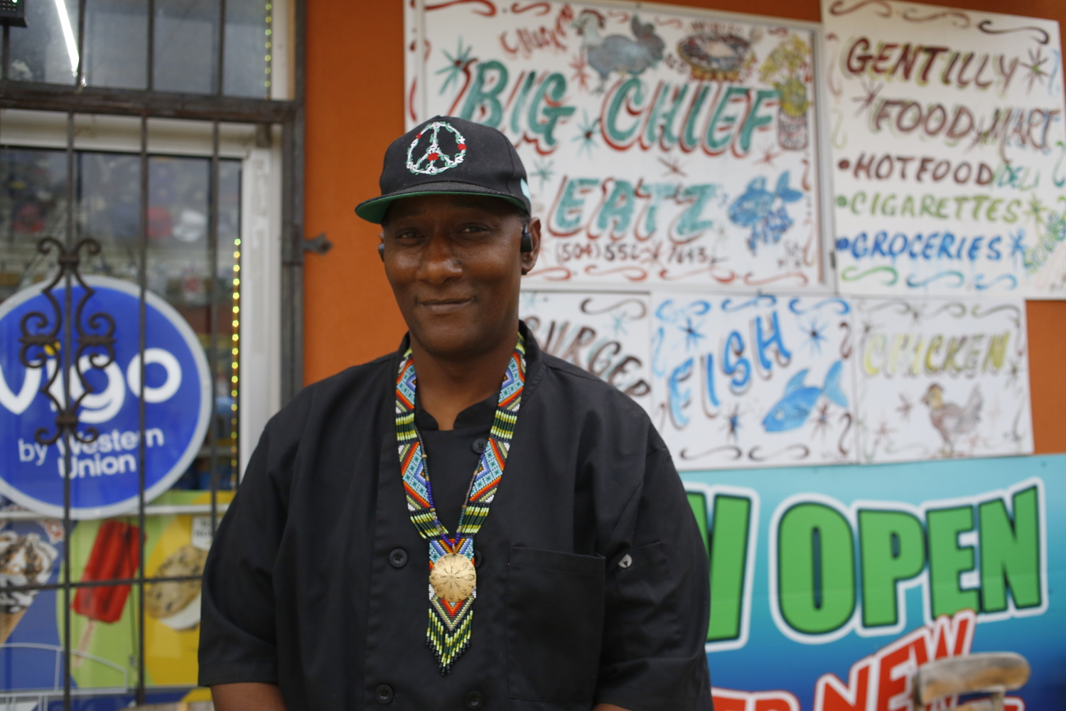 Portrait de Big Chief Kenny © Globe Reporters