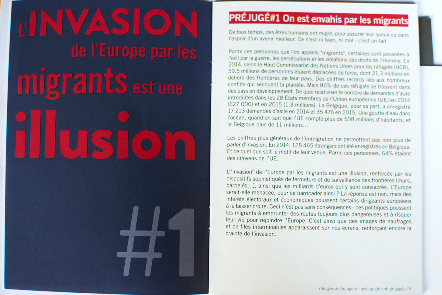 De nombreuses fausses informations circulent en Europe sur les réfugiés et les étrangers, le Ciré a sorti un livret où il bat en brèche 10 préjugés