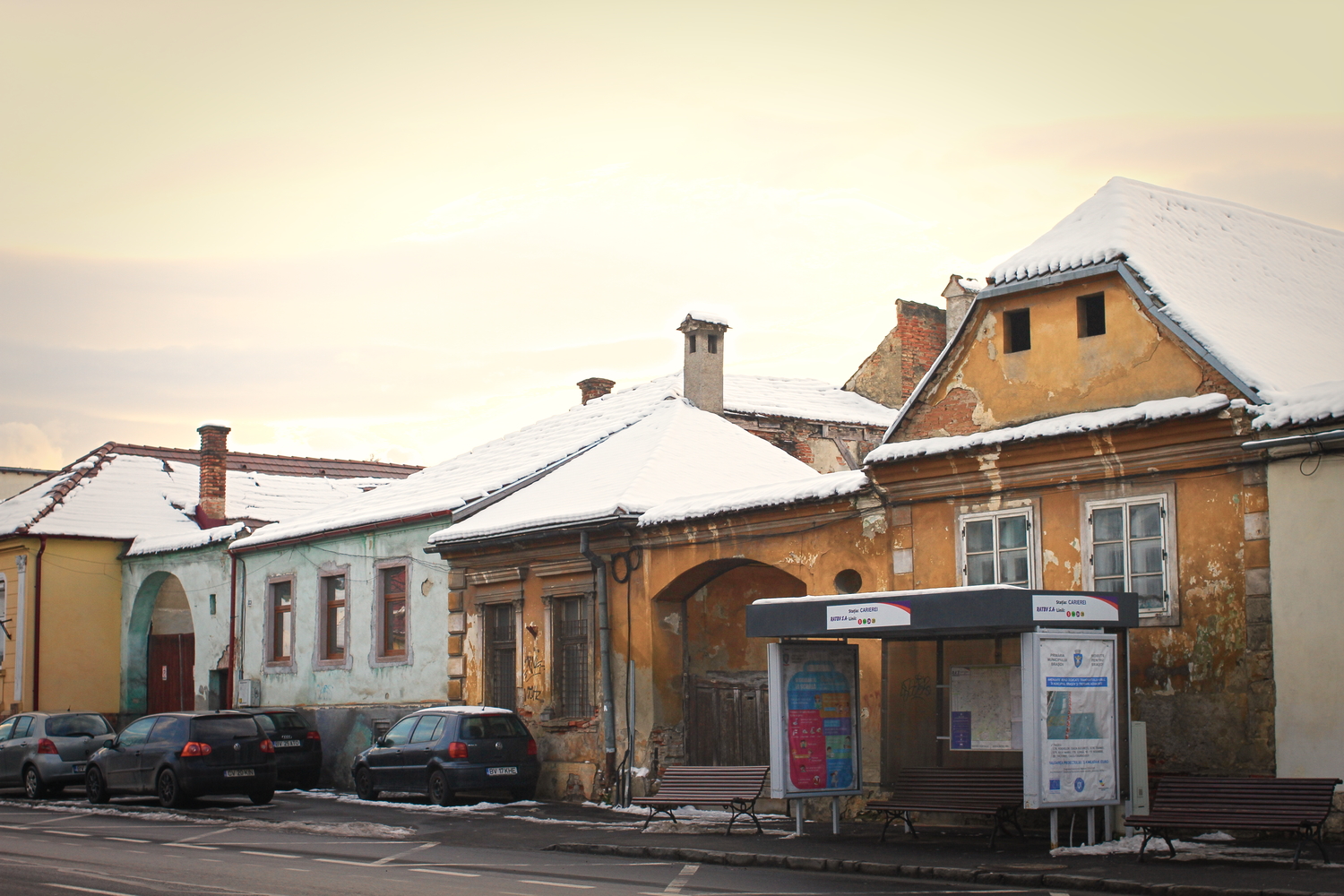 Les maisons à l’architecture saxonne, dans la rue où se situe le bureau de WWF-Brasov © Globe Reporters