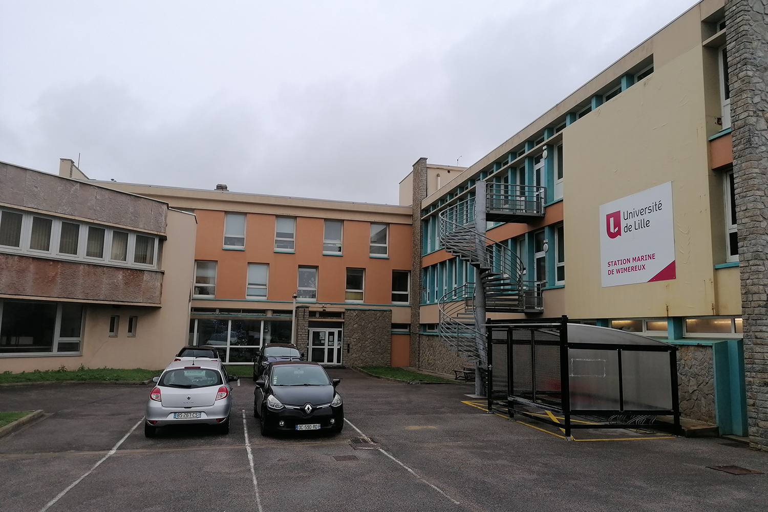 La station marine de Wimereux regroupe une centaine de chercheurs, affiliés à l’Université de Lille et l’université du littoral Côte d’Opale (ULCO) © Globe Reporters