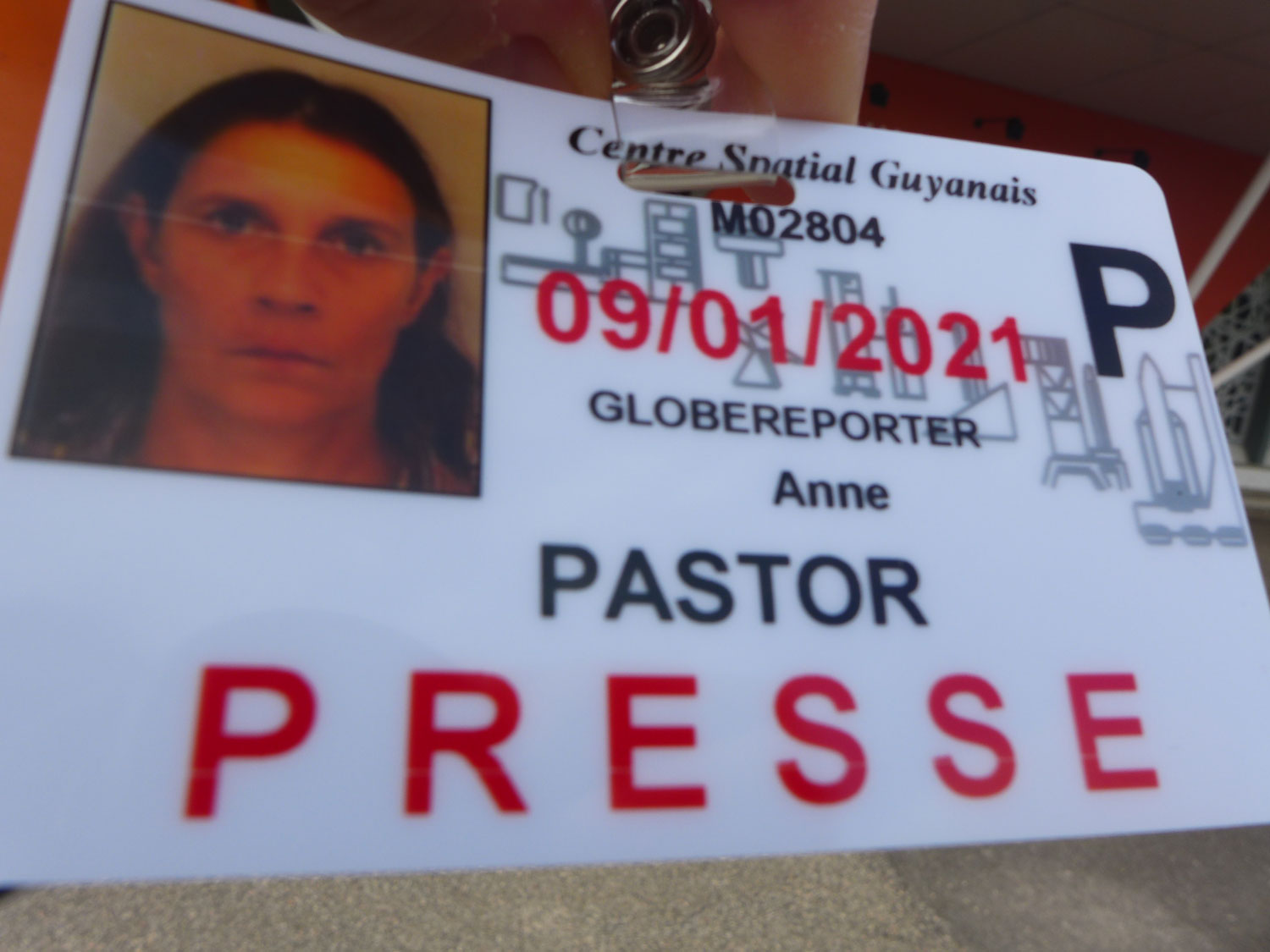 Badge journaliste pour visiteur.