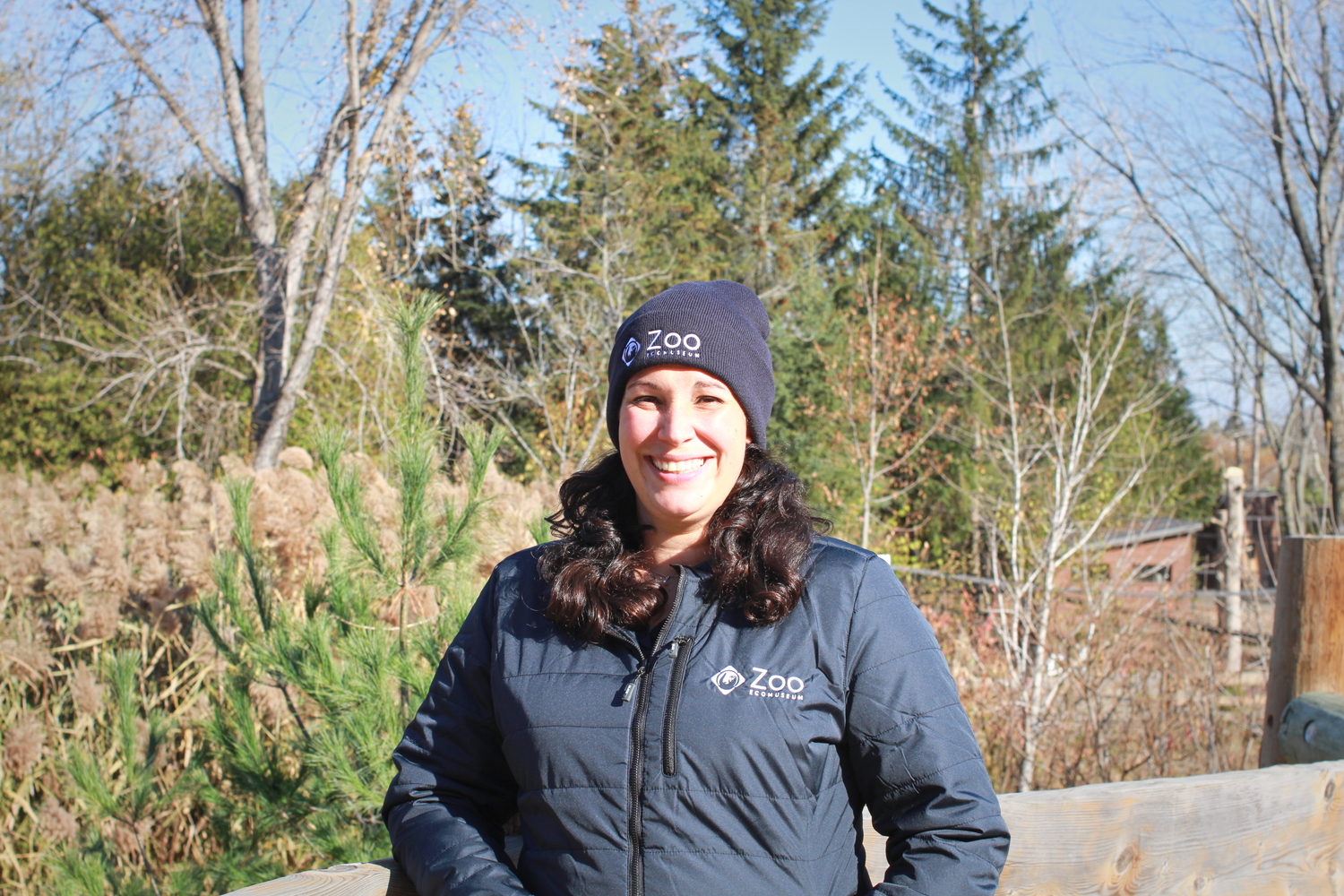 Élizabeth LANDRY, biologiste et fauconnière au zoo © Globe Reporters