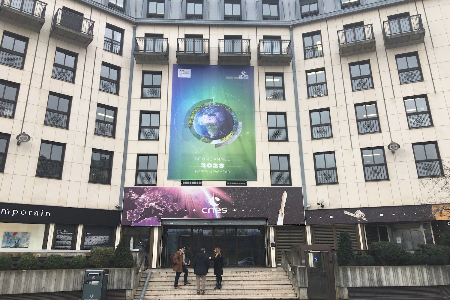 L’entrée du CNES © Globe Reporters