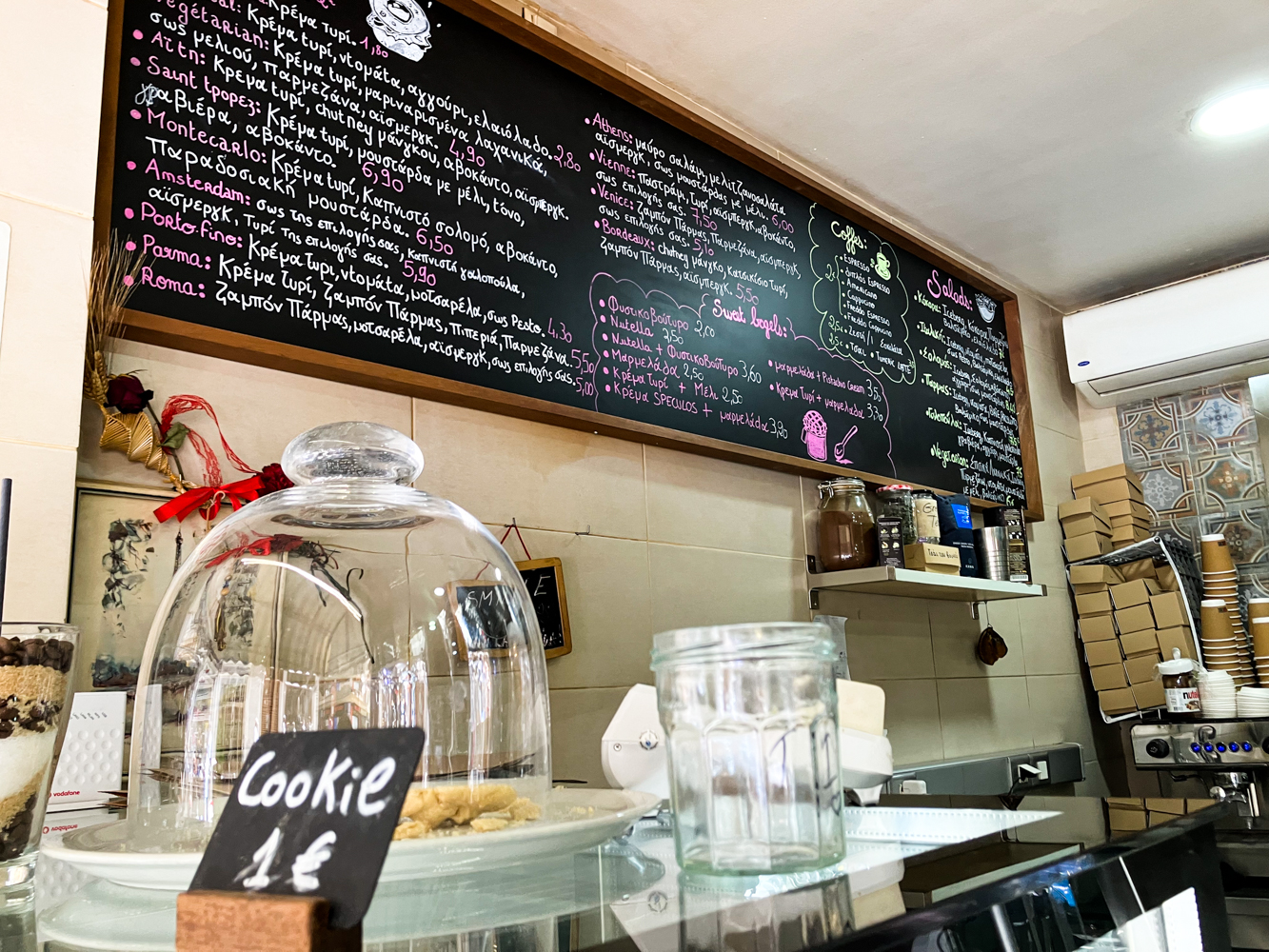 Au menu, les bagels « Bordeaux », « Athènes » ou encore « Amsterdam » © Globe Reporters