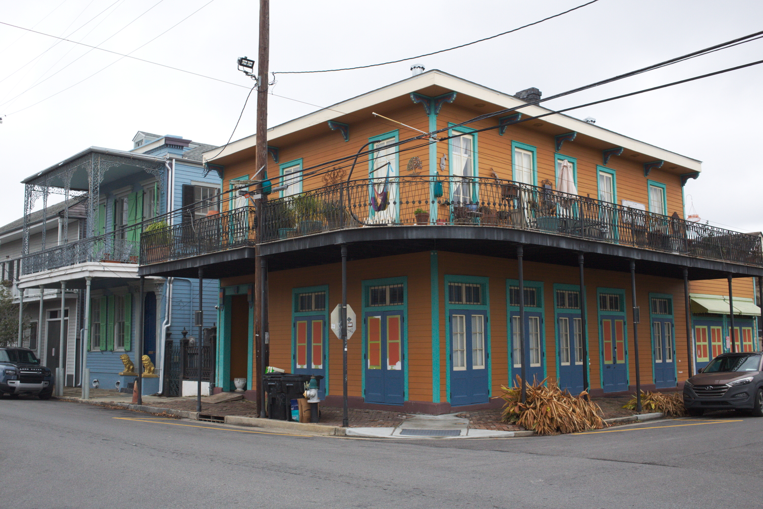 Une maison colorée du Faubourg Marigny © Globe Reporters