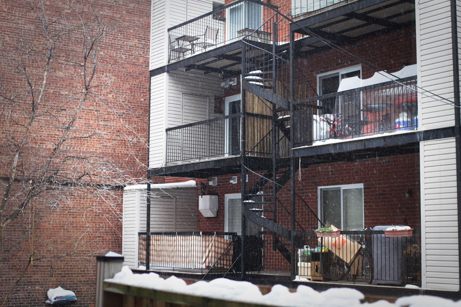 Les escaliers en colimaçon typiques de Montréal.