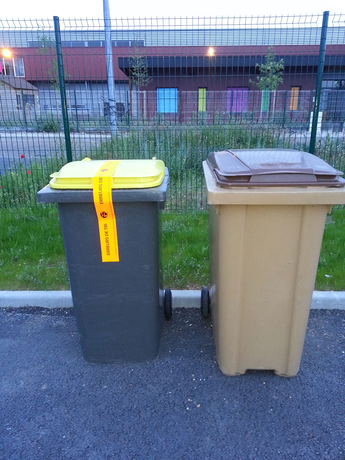 Poubelles jaune et marron sont disponibles dans la commune de Dreux © Agglomération du Pays de Dreux