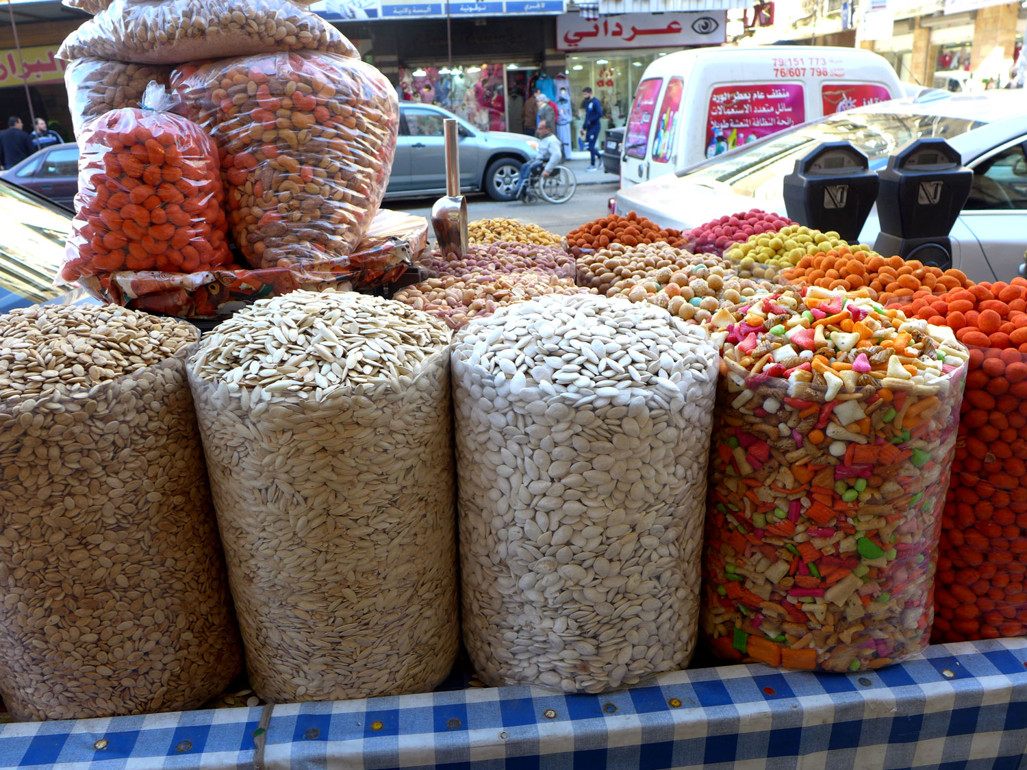 Au cœur des souks, confiseries.