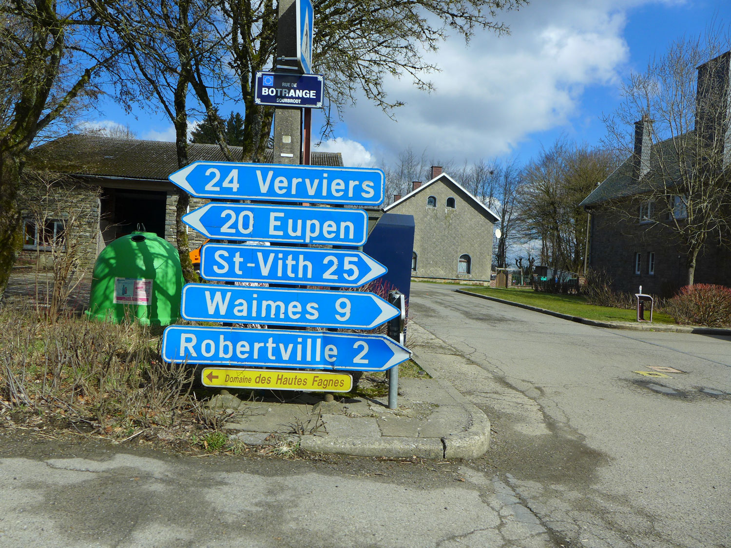 Domaines des Hautes Fagnes. Nous sommes dans la bonne direction. La gare de Verviers n’est pas bien loin © Globe Reporters