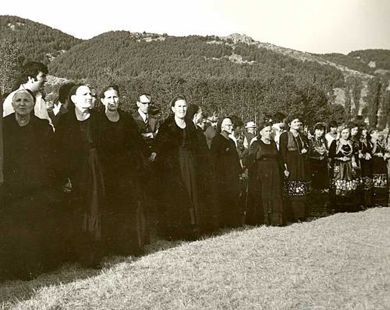 Les fêtes du 15 août se célébraient aussi à l’époque des photos en noir et blanc © Ministère hellénique de la Culture et des Sports