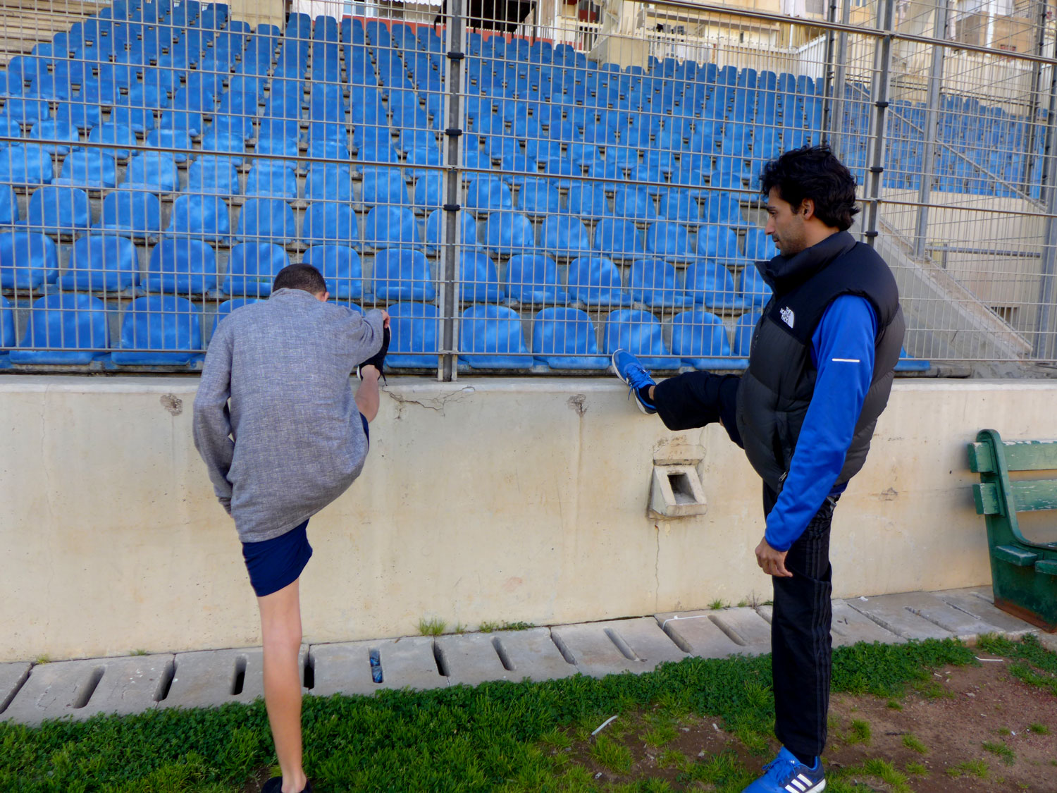 L’entrainement commence par l’échauffement.