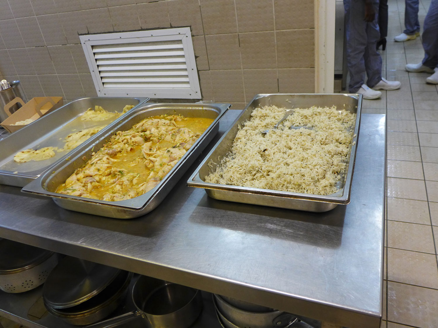 Plat du midi du menu chinois.