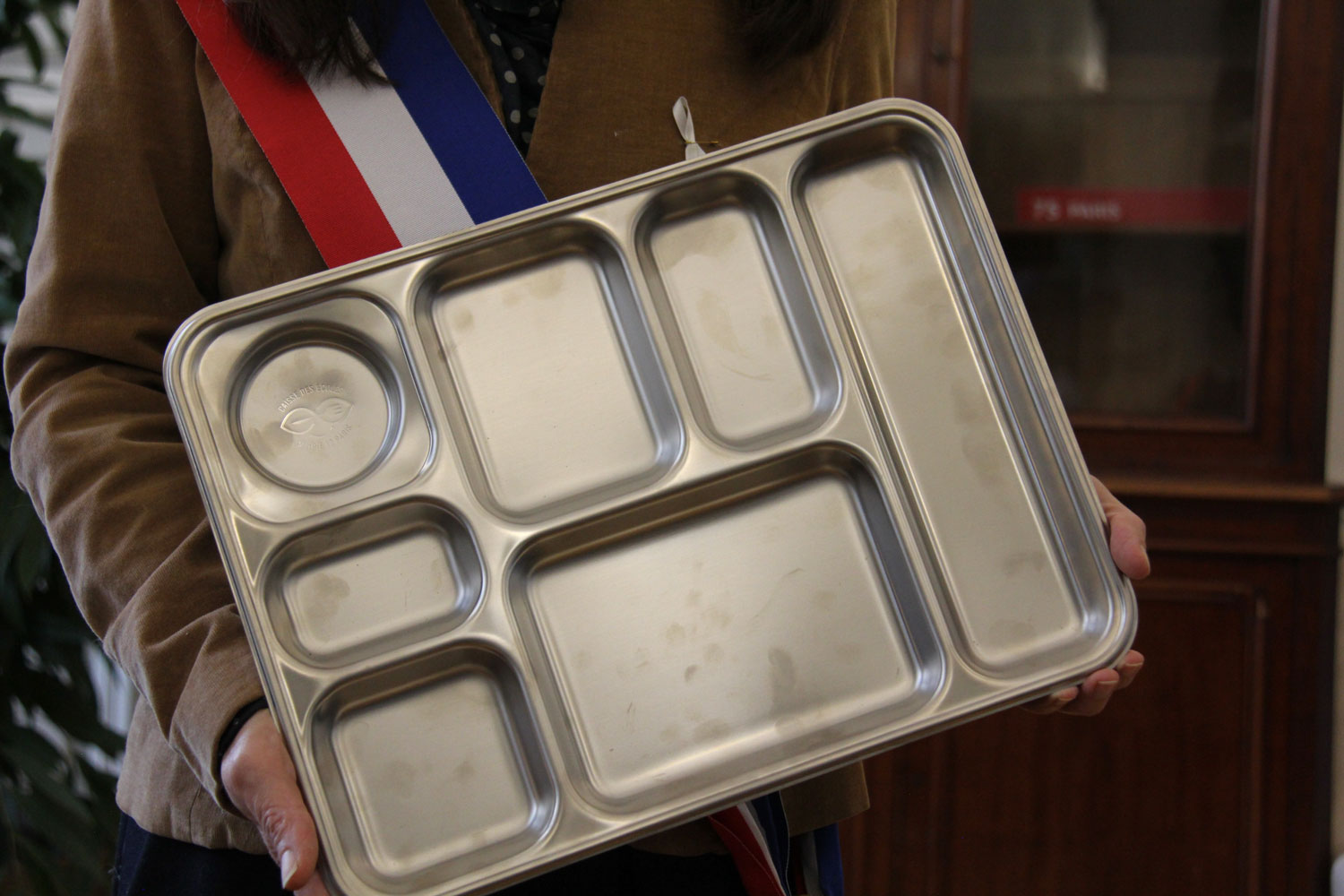 Des petites cases pour mettre tous les éléments du déjeuner des enfants © Globe Reporters