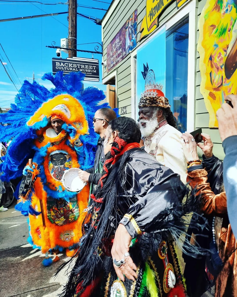 Big Chief Kenny lors du Mardi gras 2024 © Élise BECKER