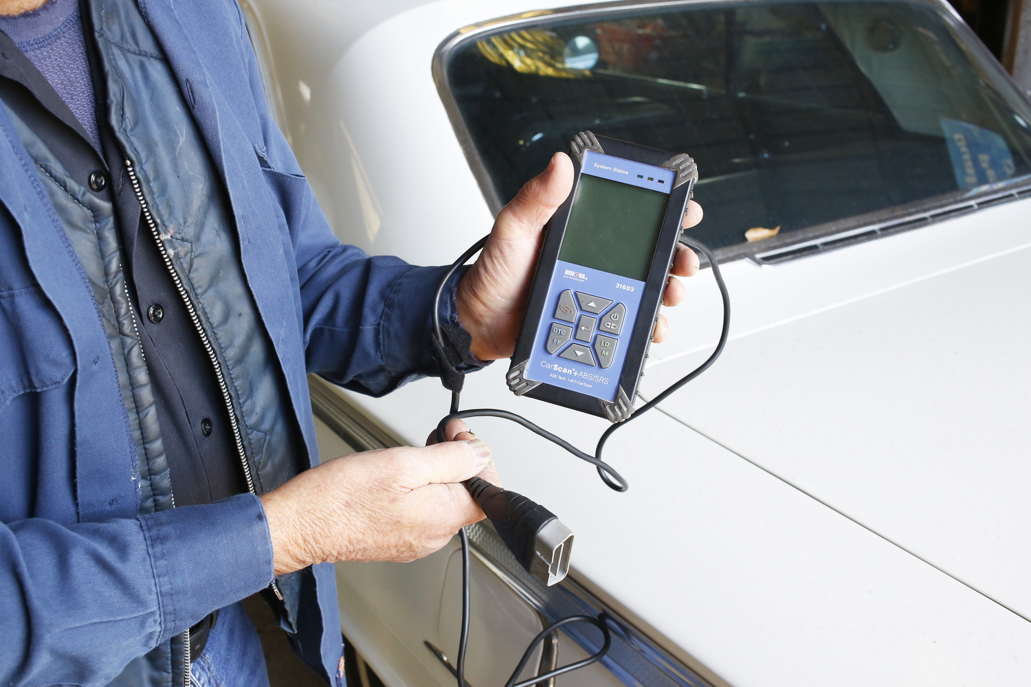 Un autre outil de diagnostic auto, que Ray trouve très bien et plus simple à utiliser © Globe Reporters 