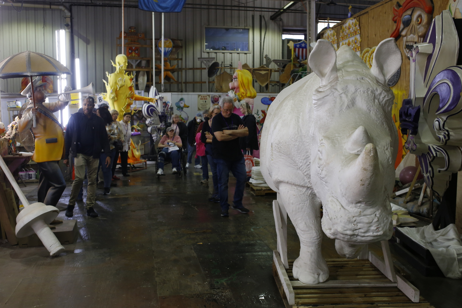 Des visites guidées sont organisées pour visiter les Kern studios © Globe Reporters