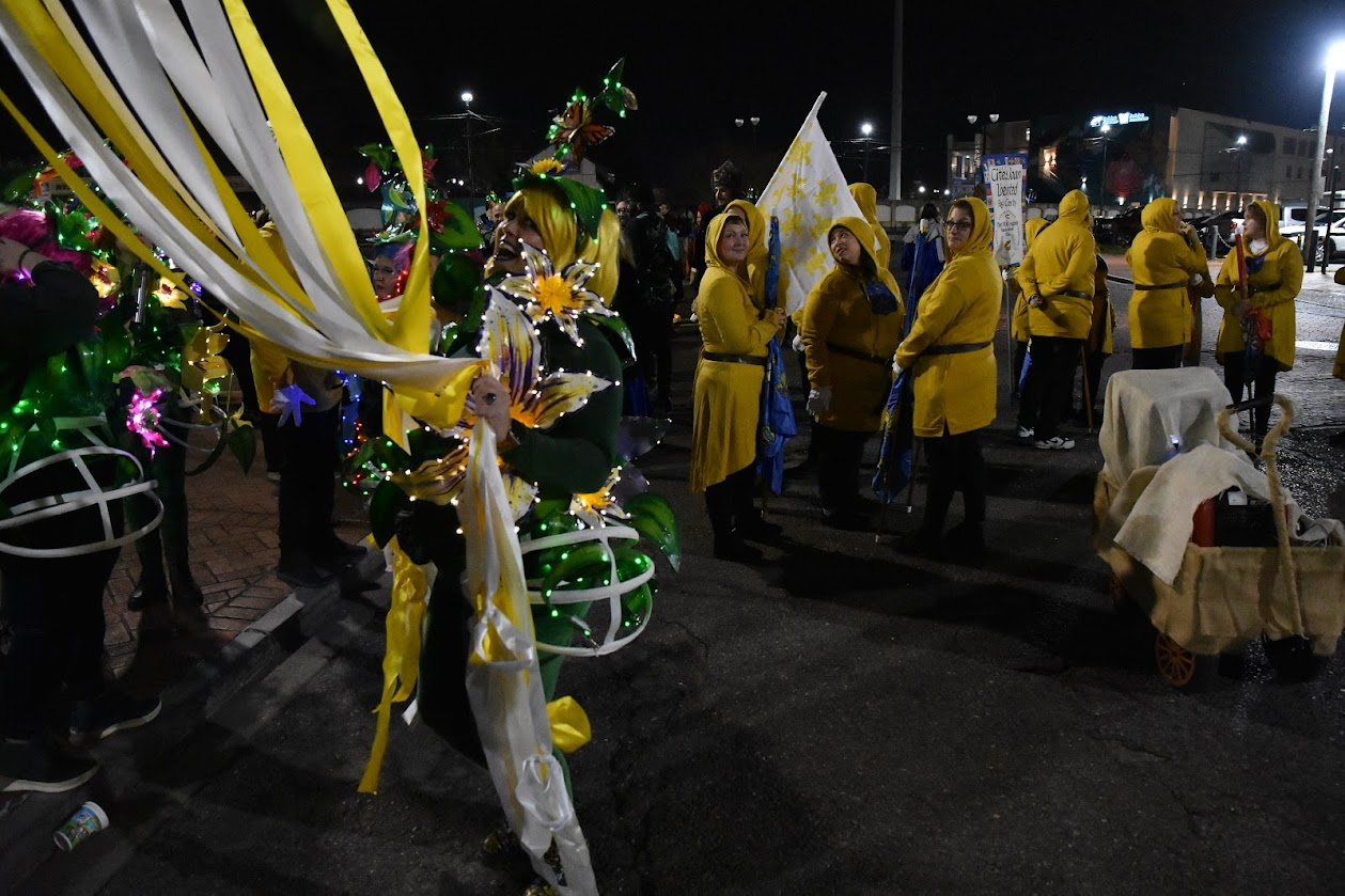 Photo de la parade du 6 janvier 2024 © Krewe de Jeanne d’Arc