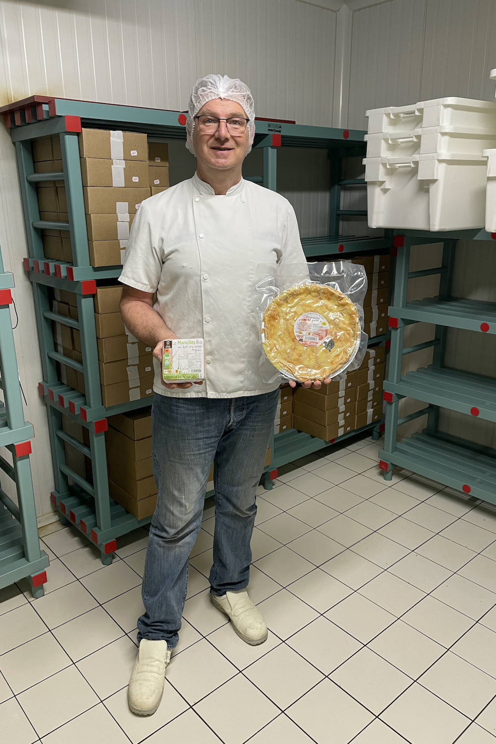 David BATTESTI est fier des produits fabriqués au sein de la Ferme du Pont de Sains © Globe Reporters