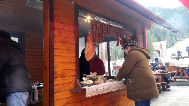 Le barbecue sur les pistes a du succès