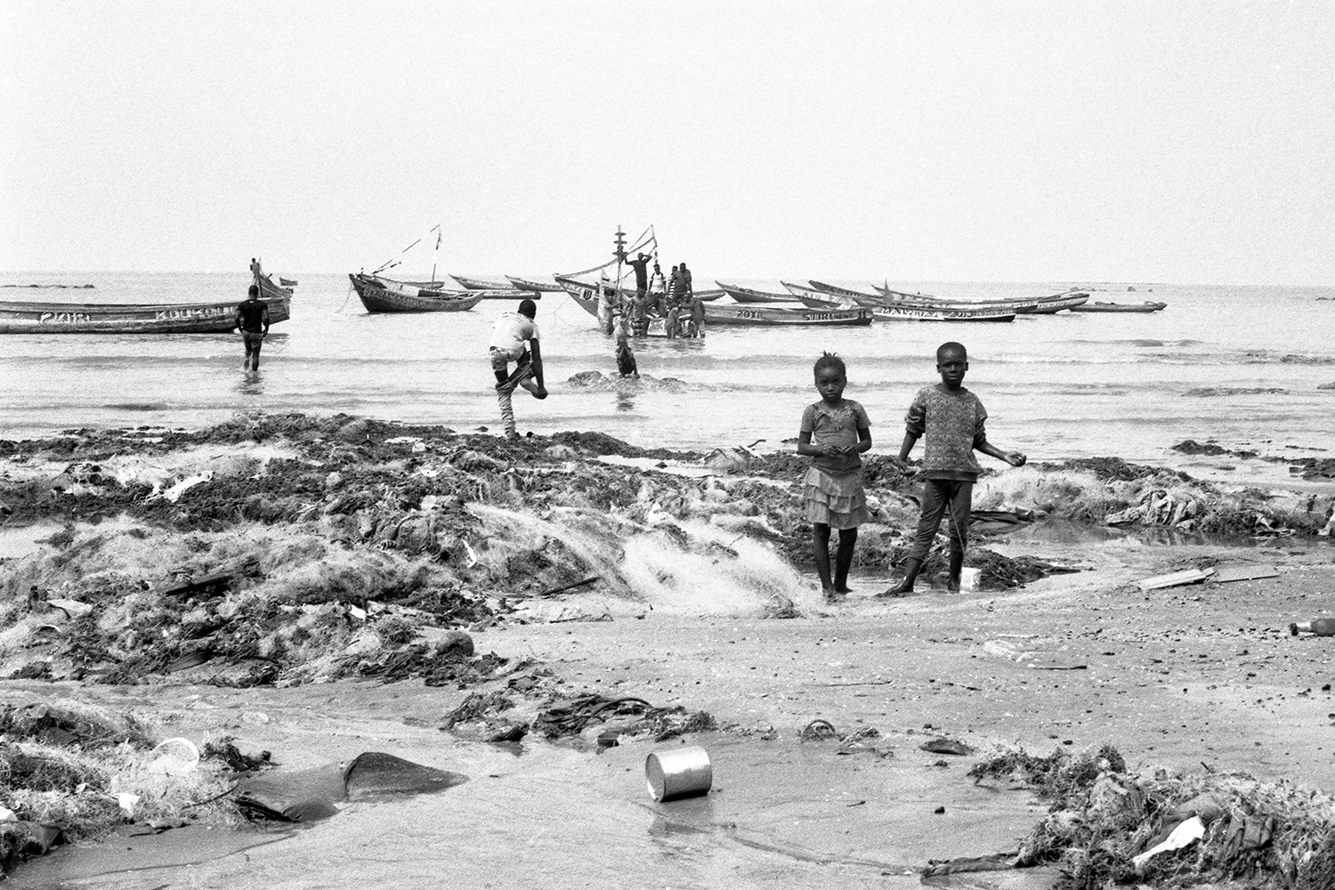 Lors de mon séjour au bord de la mer, je suis allé visiter le port de pêche de Foulaya.