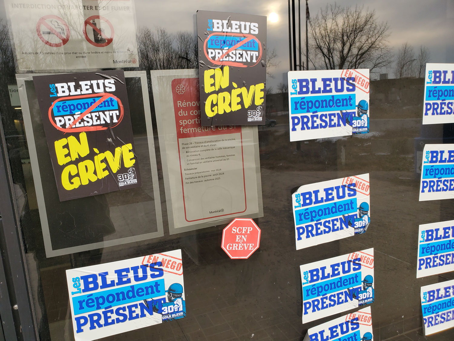 Quelques semaines avant la venue de notre envoyé spécial, un mouvement de grève des employés de la ville de Montréal a laissé des traces encore visibles © Globe Reporters