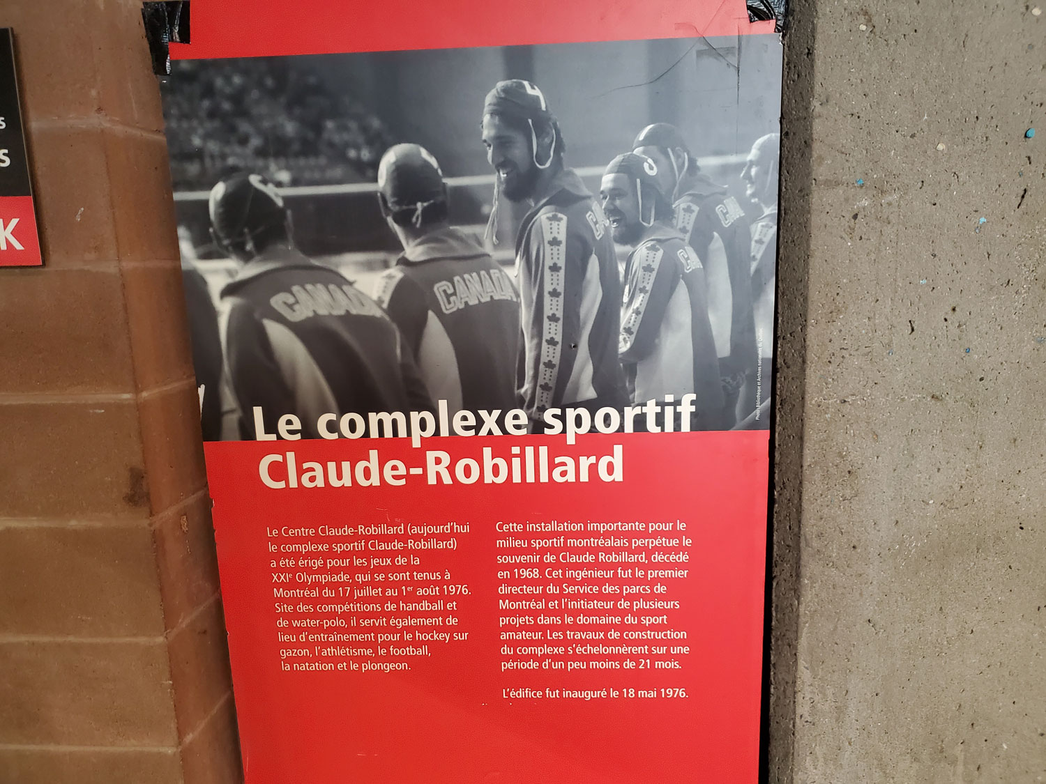 Un panneau qui célèbre l’histoire du lieu © Globe Reporters