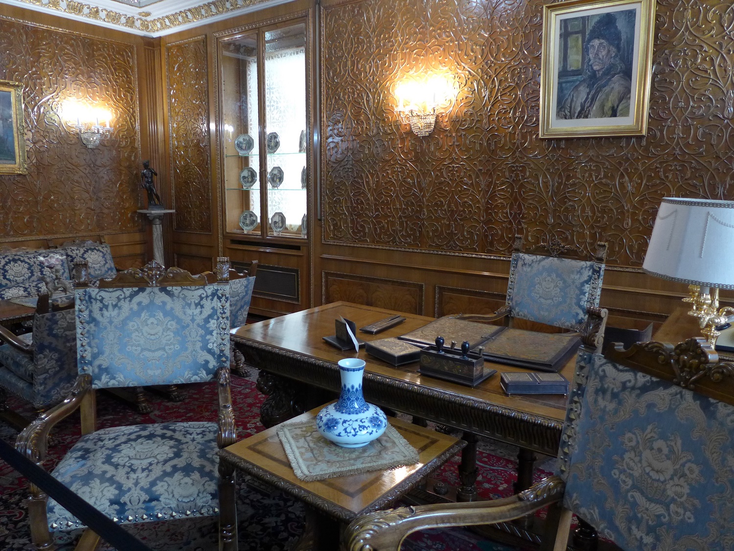 Le bureau de Nicolae Ceausescu.