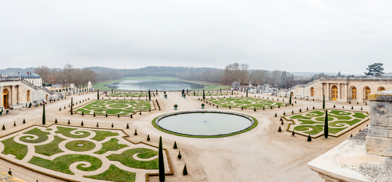 Plusieurs points de vue sont offerts tout autour du Château © Globe Reporters