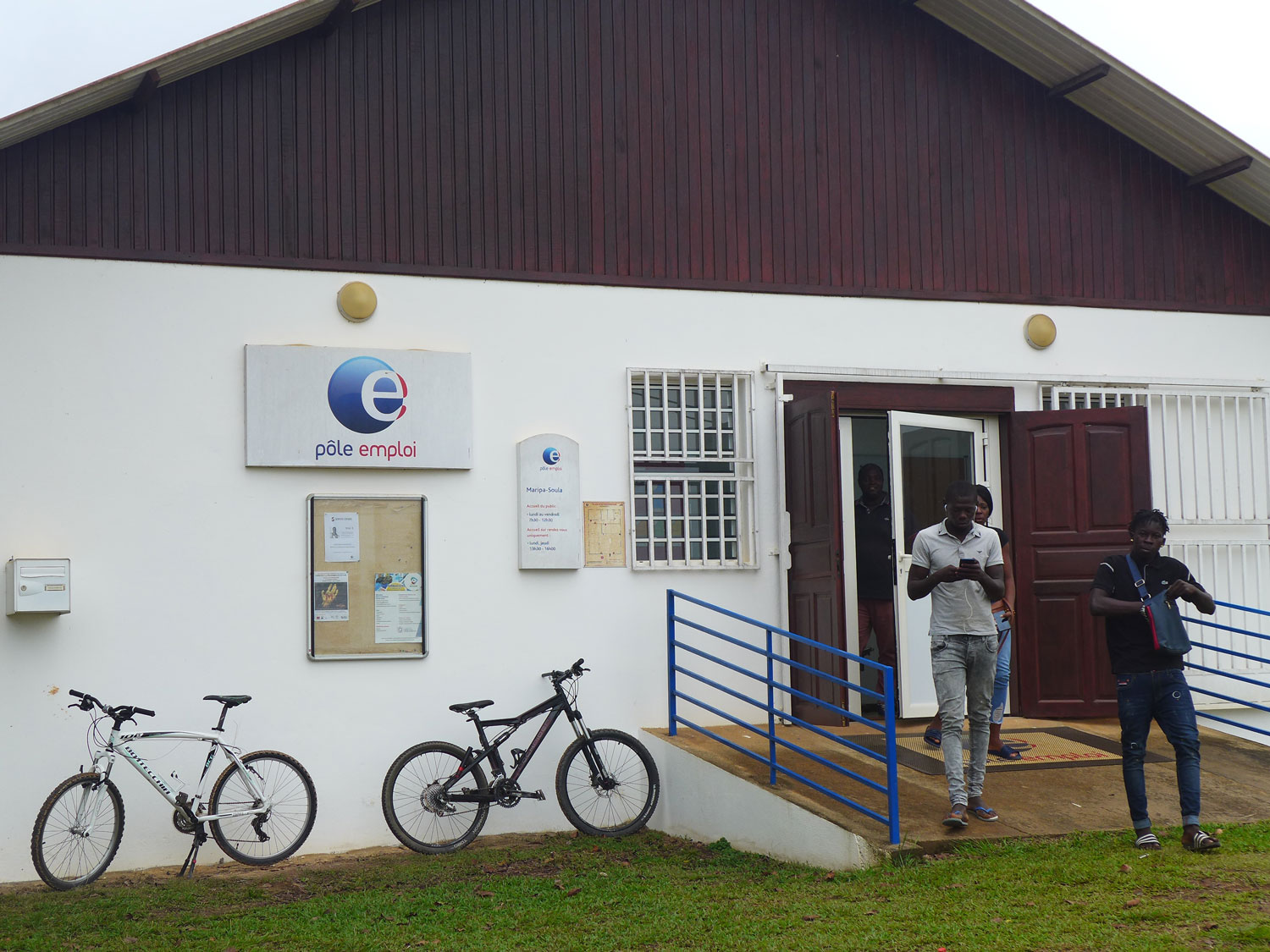 Les bureaux de Pole-emploi à Maripasoula.