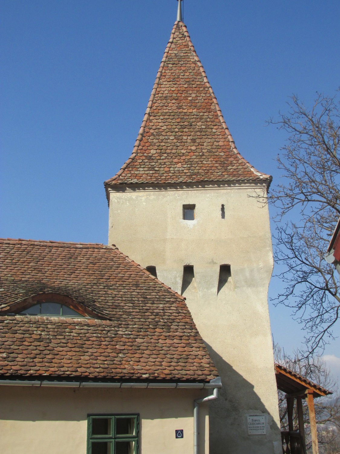 Sighisoara est connue pour sa citadelle et ses tours de défense, ici la tour Cojocari.