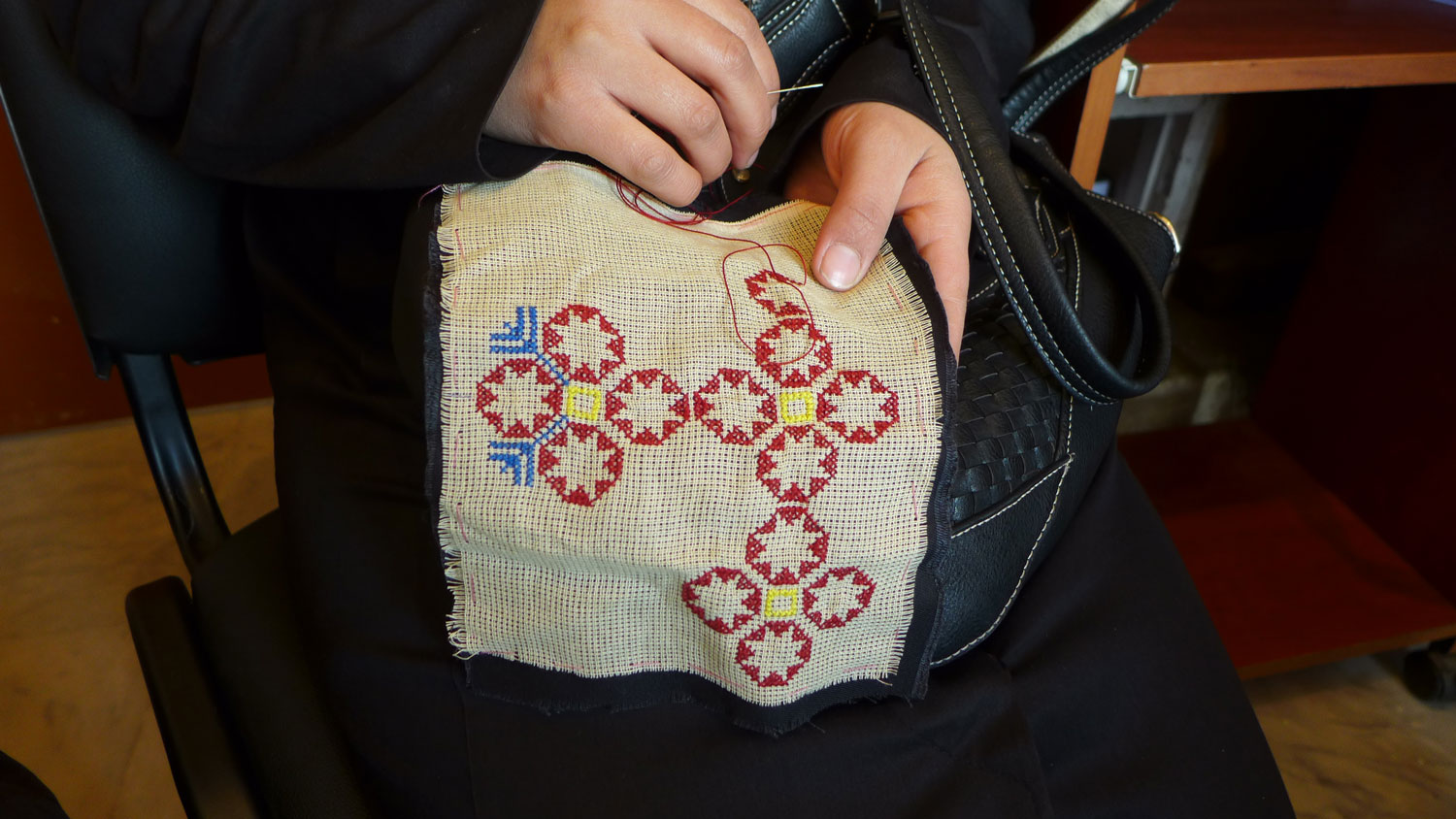 Une broderie faite par Samia.