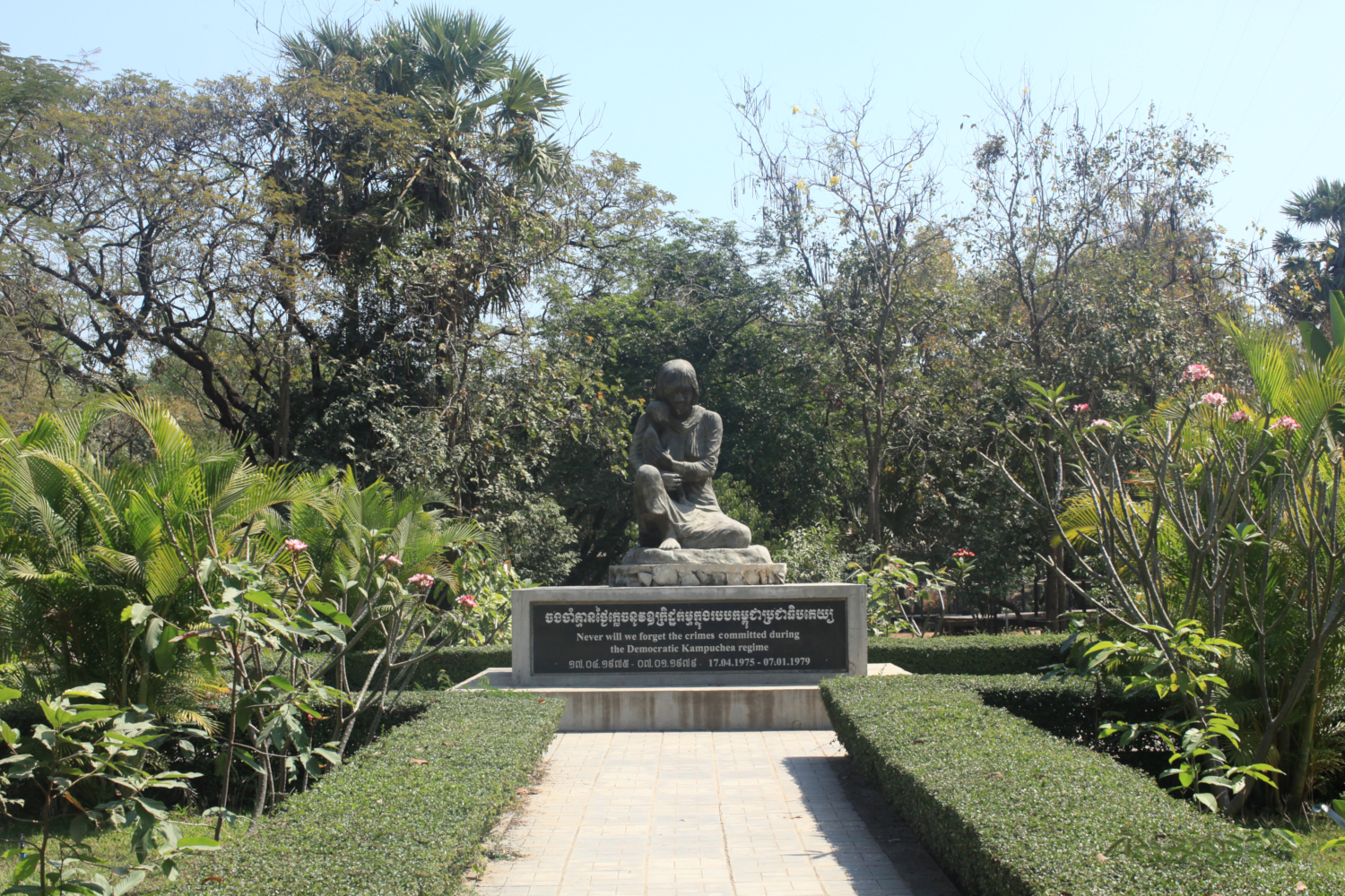 Monument commémoratif de la prison du site de Choeung Ek © Globe Reporters
