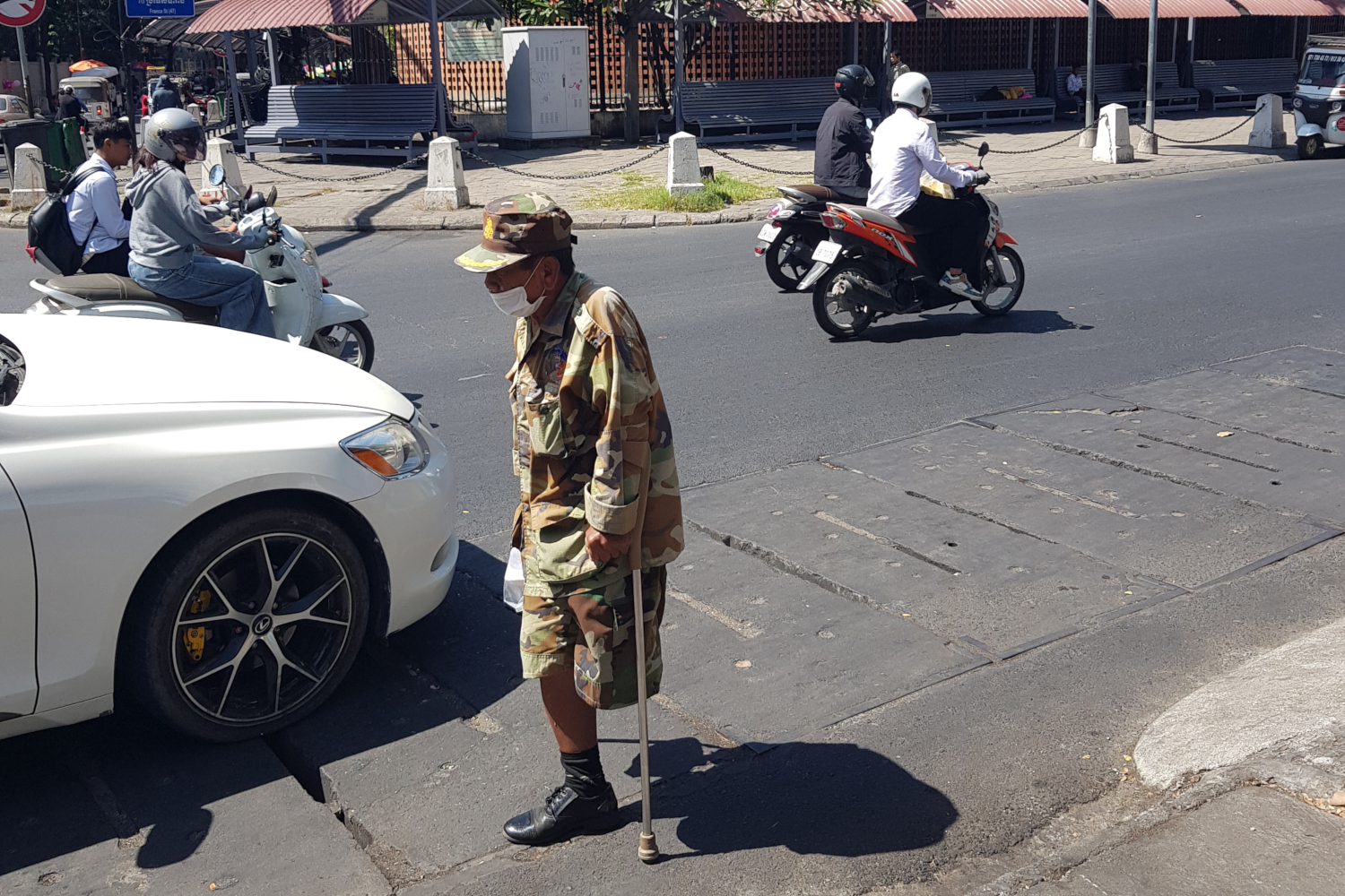 Il n’est pas rare de croiser des vétérans des différents conflits et guerres civiles qui ont sévi au Cambodge pendant plusieurs décennies © Globe Reporters